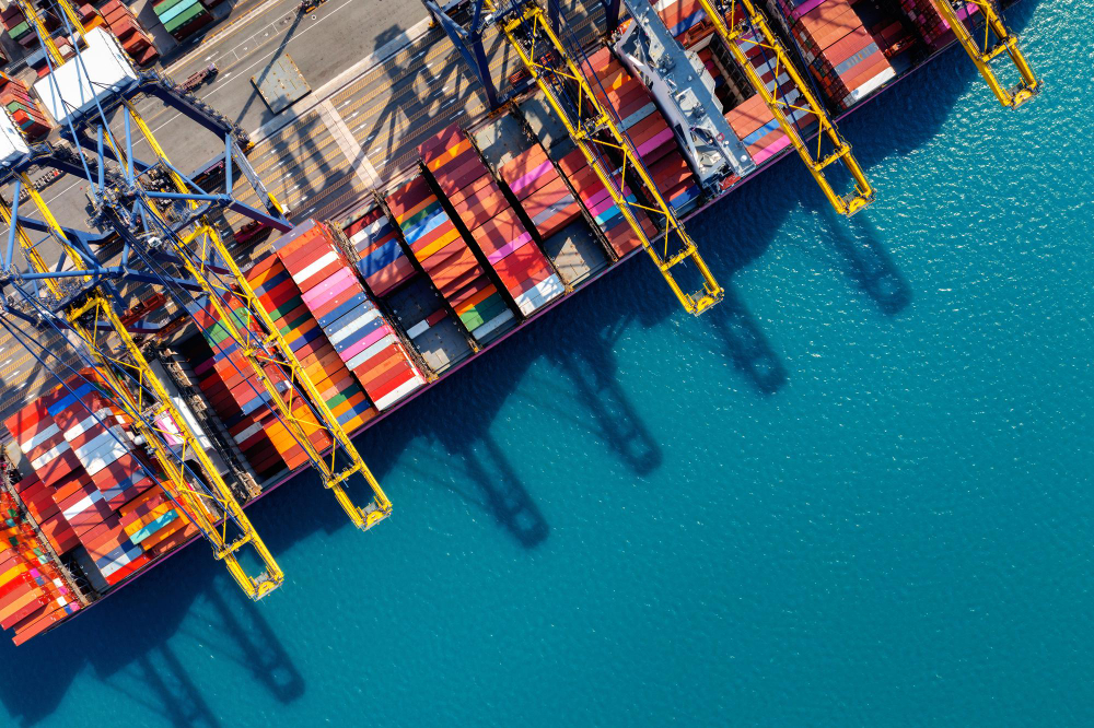 Freight forwarding et logistique : comprendre un secteur clé du commerce international